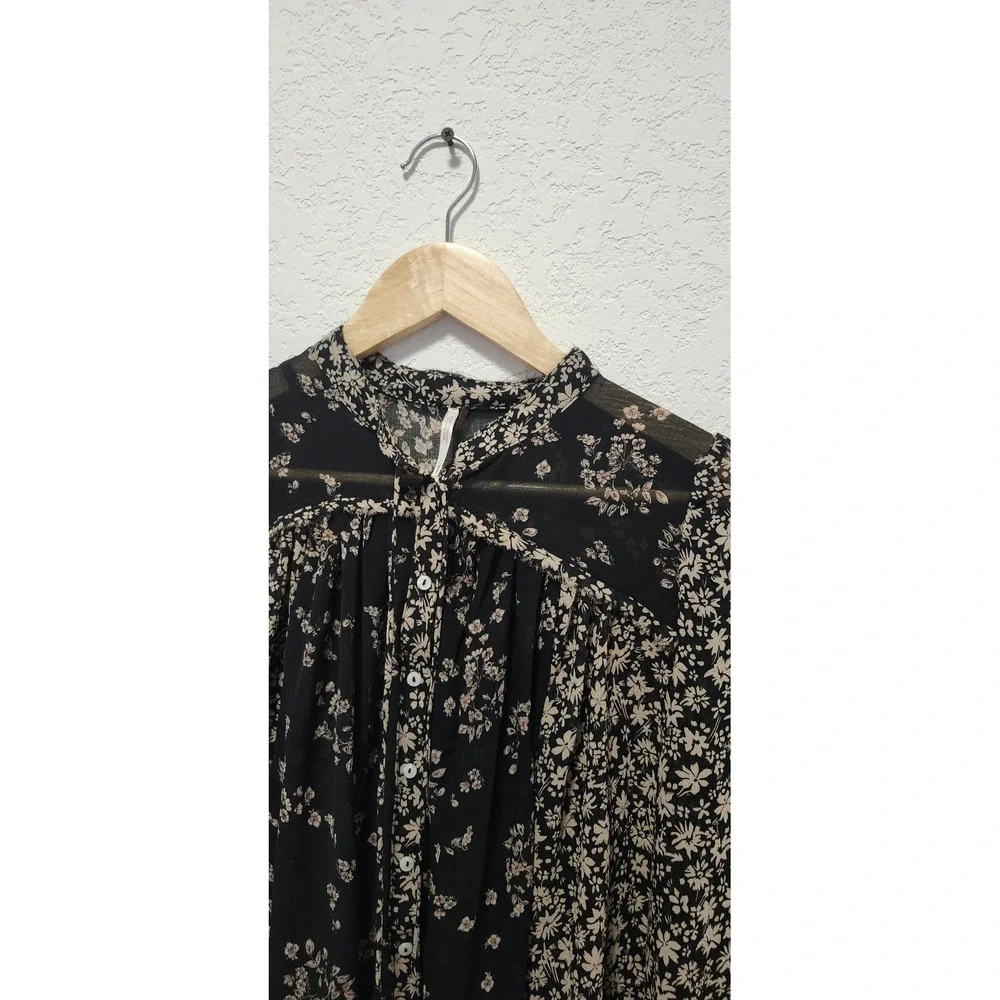 Free‎ People Serena Floral Bell Sleeve Blouse Women XS Black Sheer Boho Tie Neck